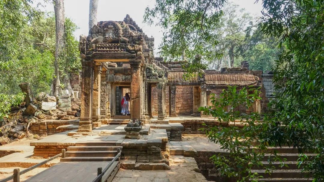 为吸引游客柬埔寨拟修改税法，外国游客购物可退增值税